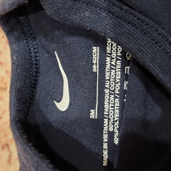 Bundle Nike onesies - Picture 5 of 9